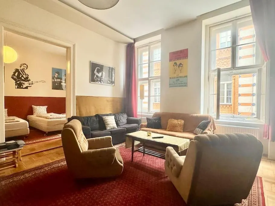 Synagogue Loft 3Br Free Parking Apartman Budapest