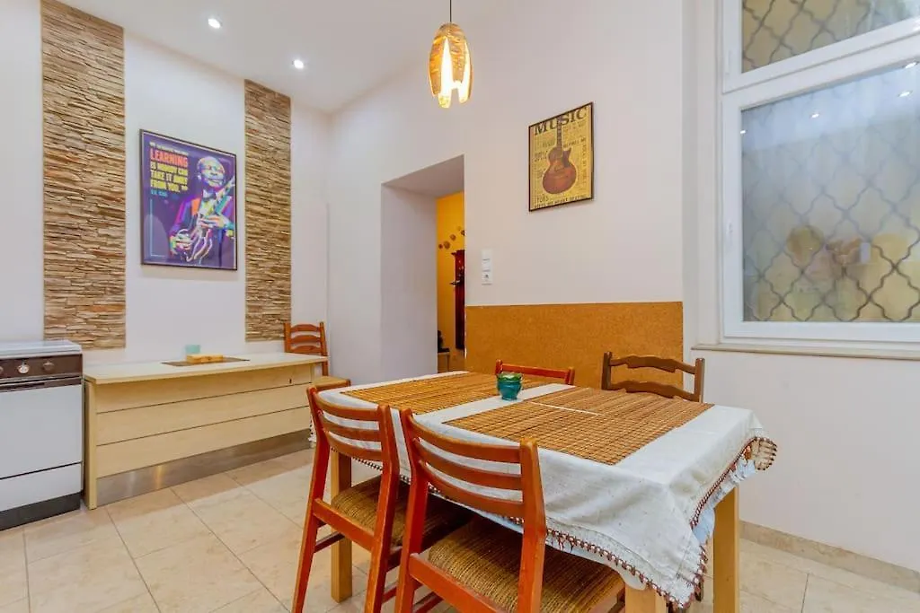 Synagogue Loft 3Br Free Parking Apartman Budapest Magyarország